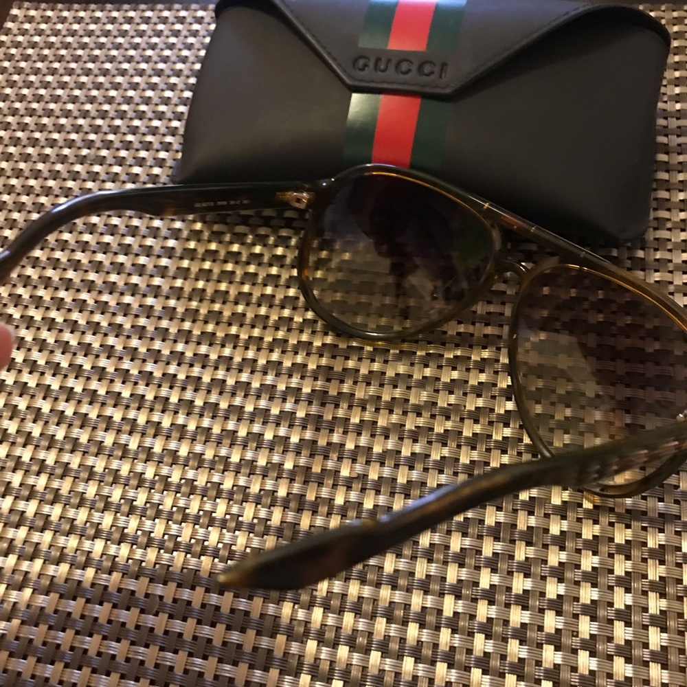 Gucci brown sunglasses authentic